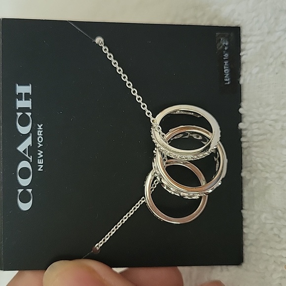 Coach necklace - Picture 2 of 9